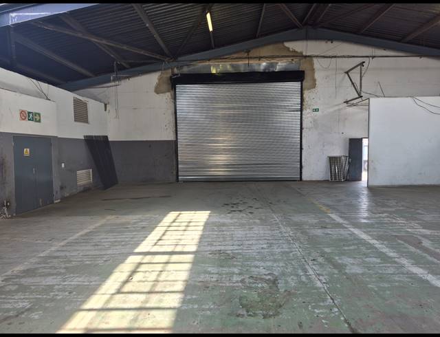 3,000M² WAREHOUSE TO LET IN CITY & SUBURBAN